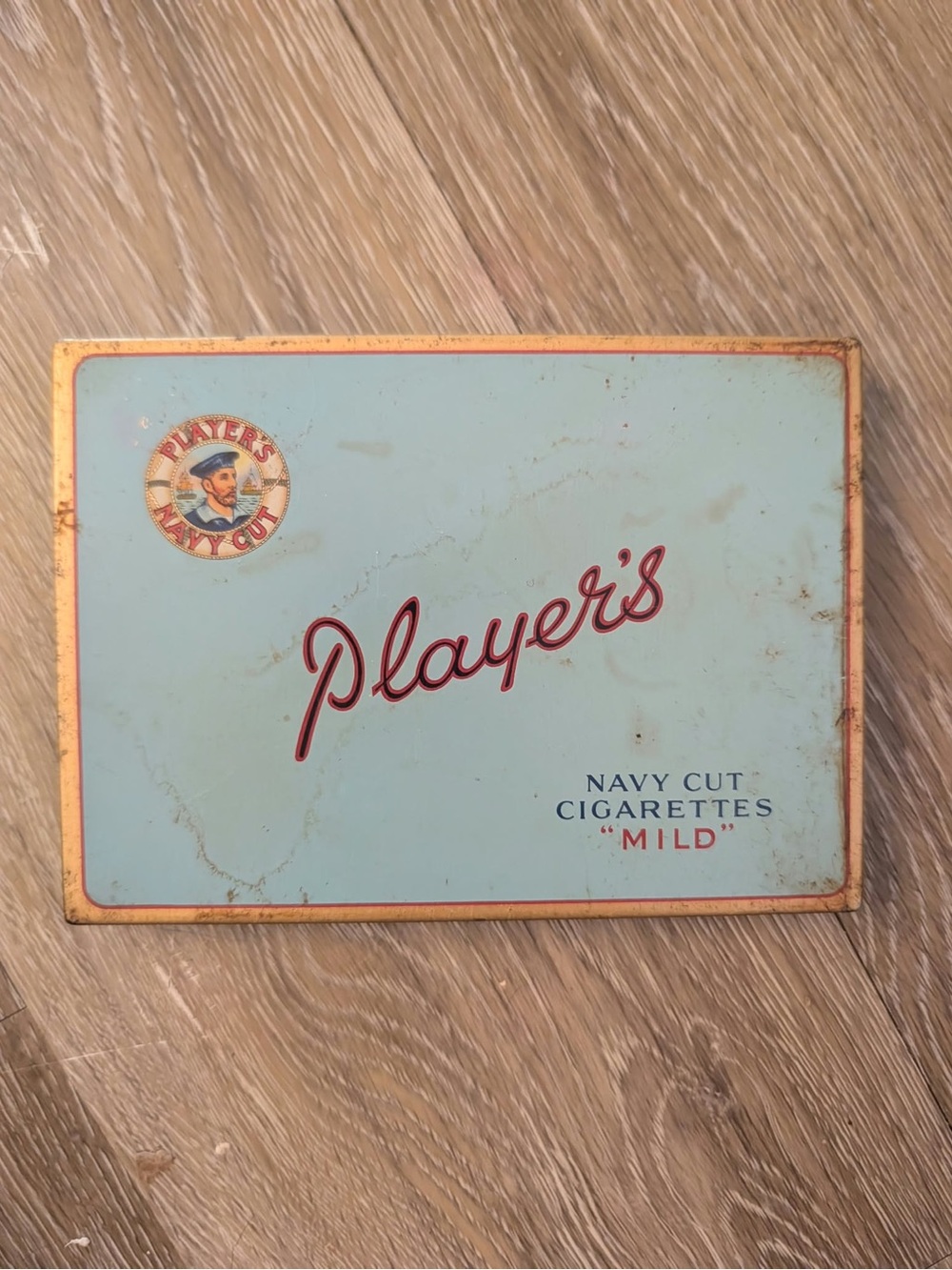 Vintage Players metal tin